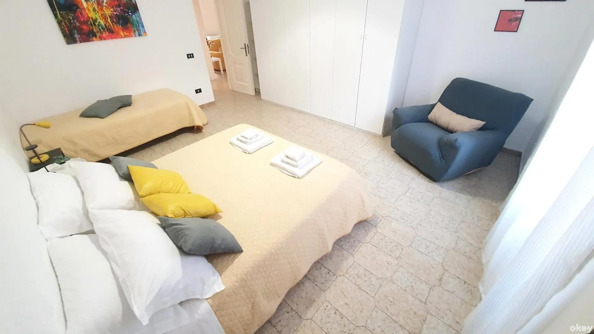 White Central Apartment - Bari Centro Italien